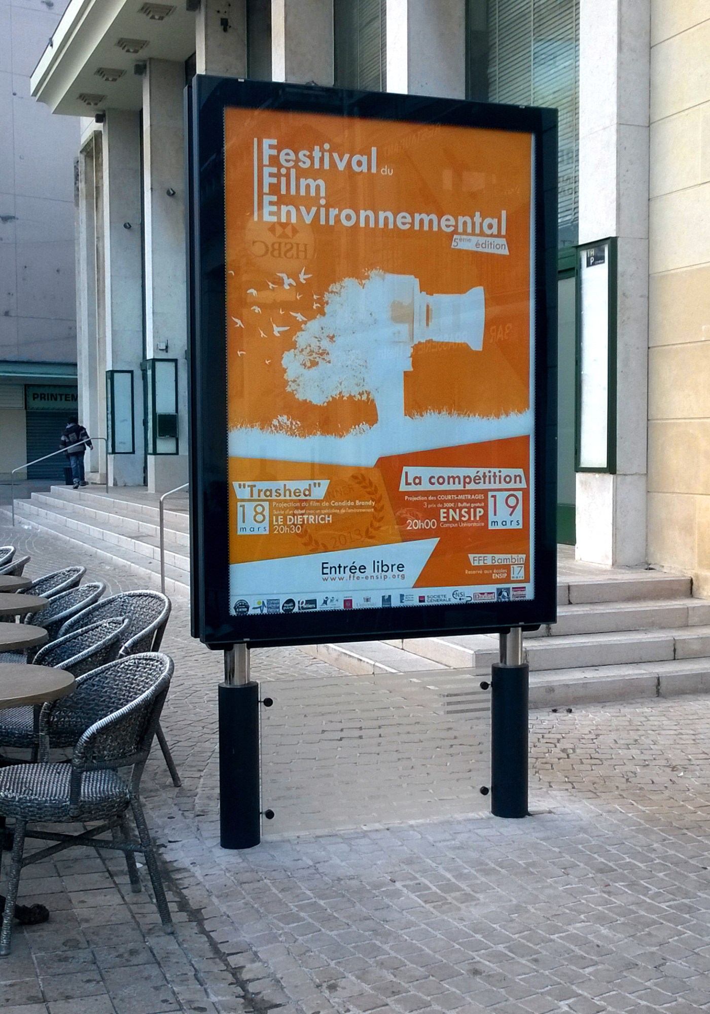 Affiche dans Poitiers 2014